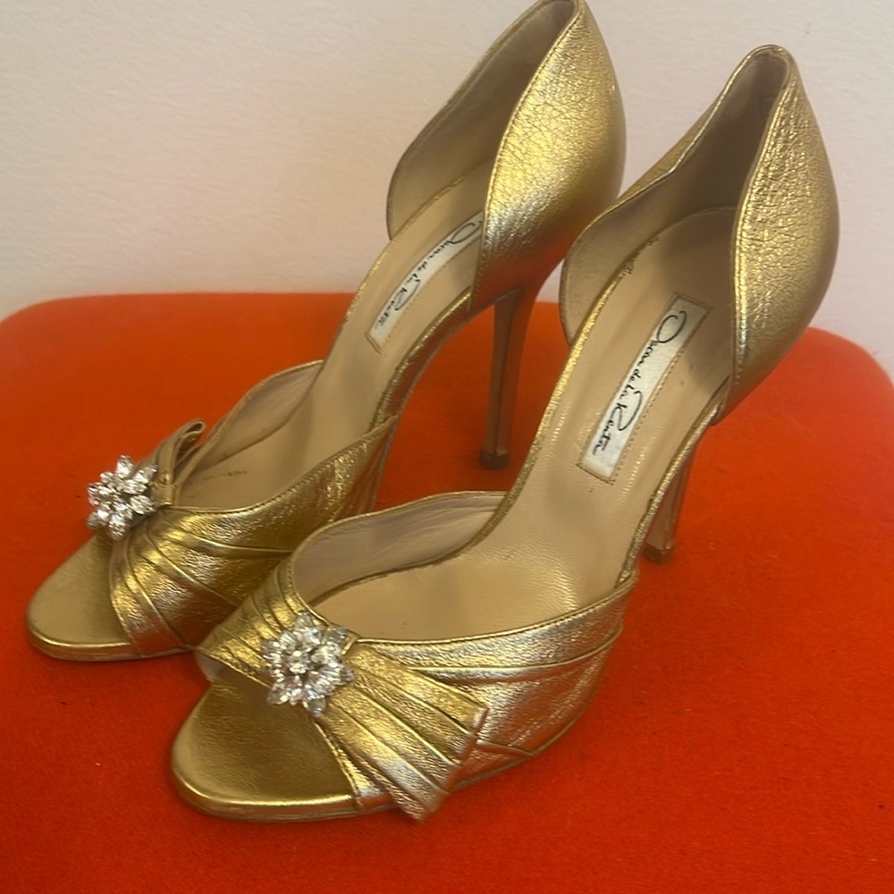 Oscar de la Renta heels